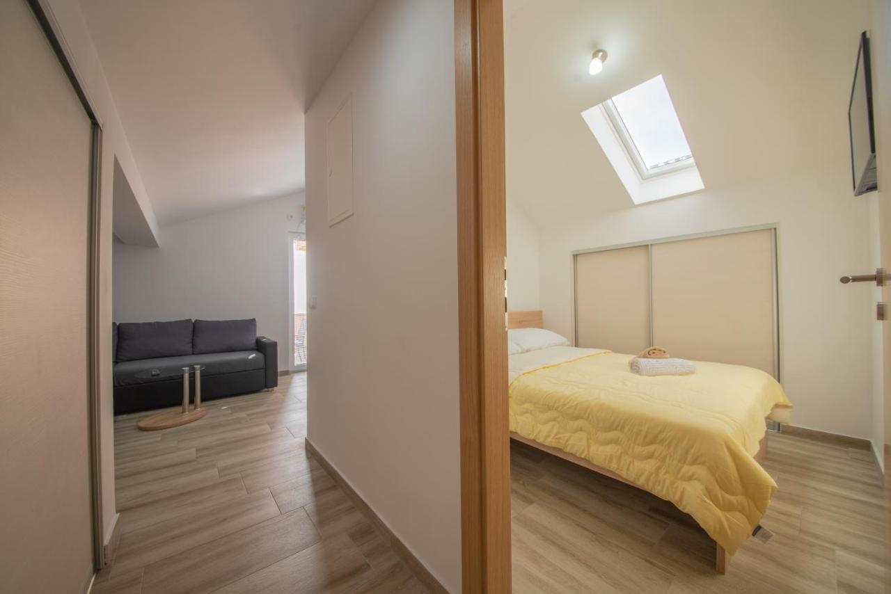 Apartman Eva Vrsi Exterior foto