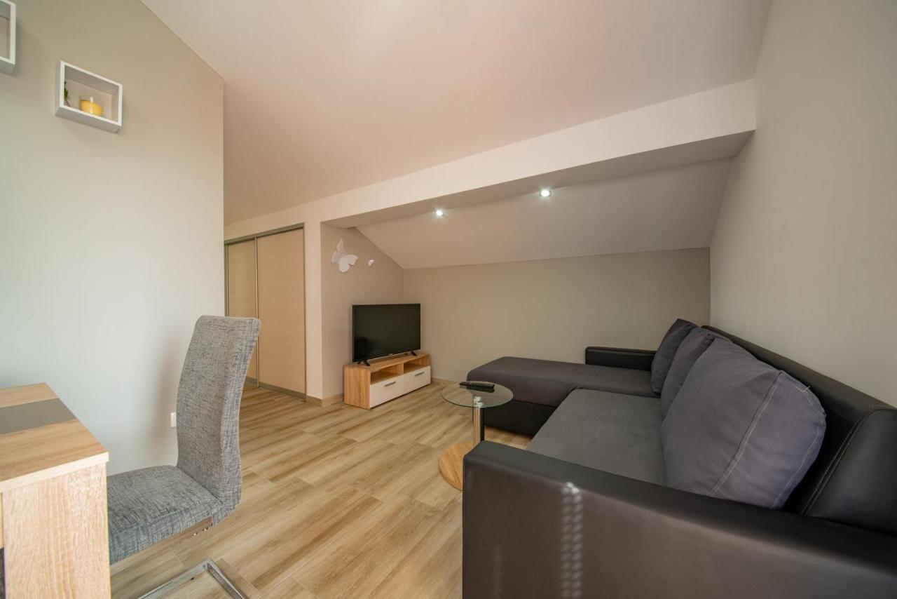 Apartman Eva Vrsi Exterior foto